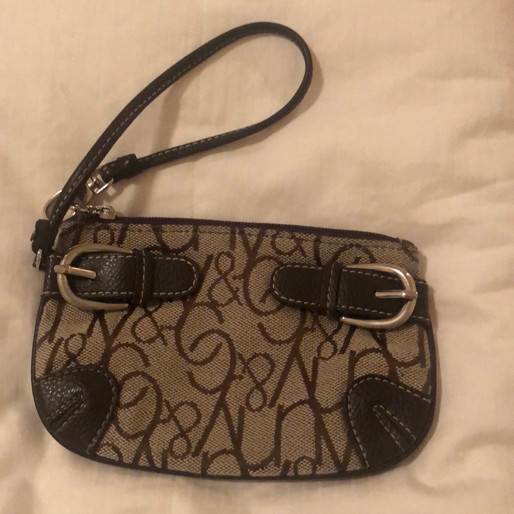 Women hand wrist wallet